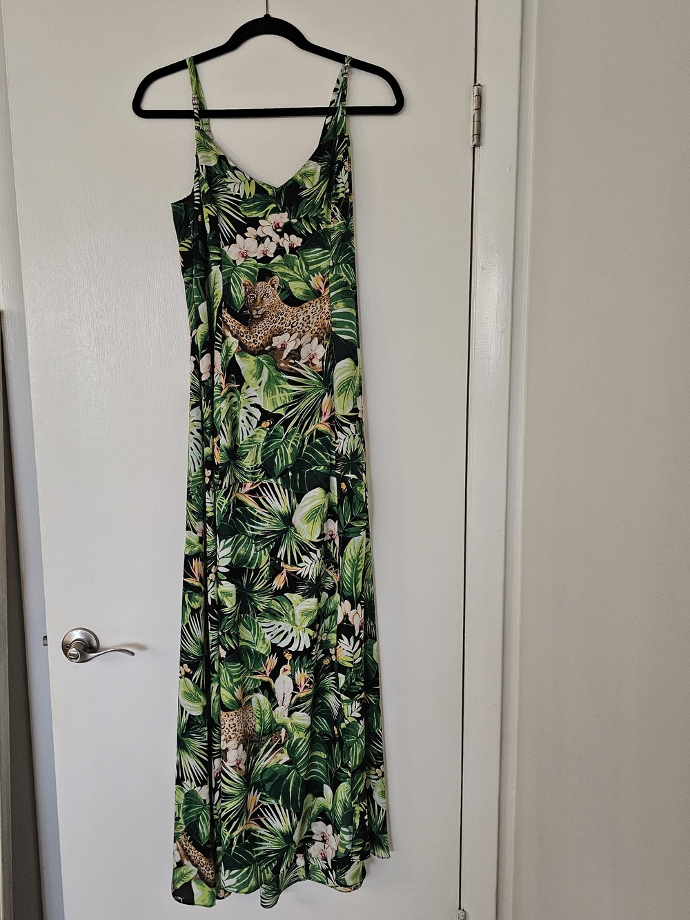 White House Black Market Green Tropical Leaf & Leopard Print Maxi Dress